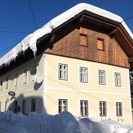 Haus 26 Weissbriach Bed and Breakfast Exteriör bild