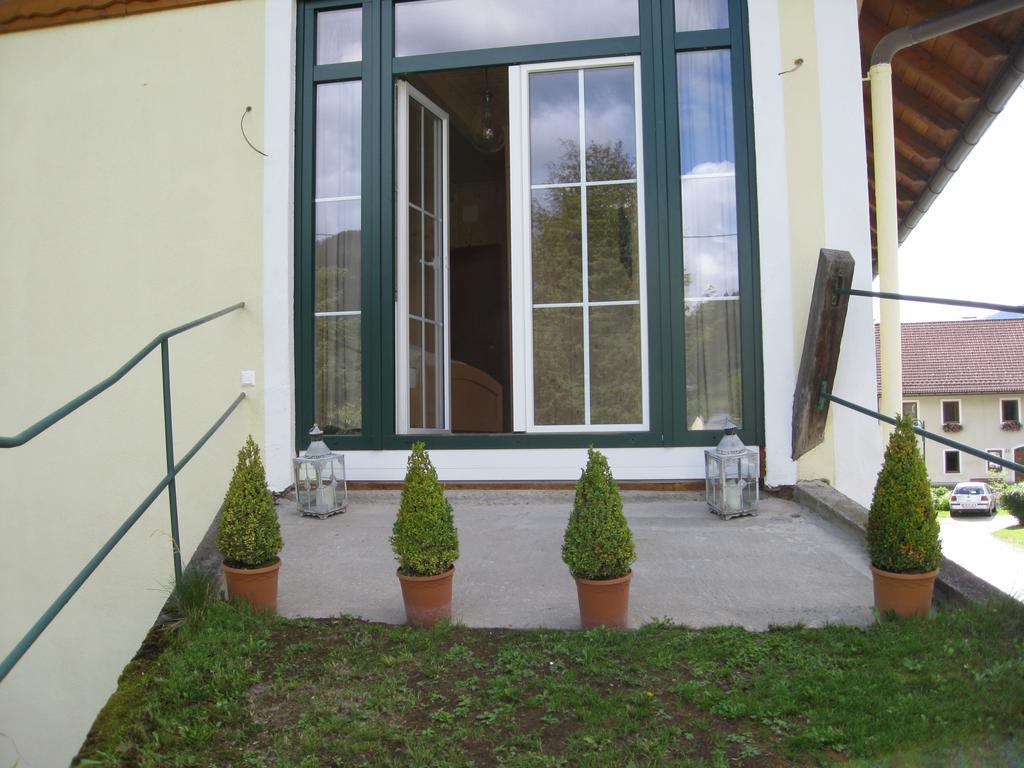 Haus 26 Weissbriach Bed and Breakfast Exteriör bild